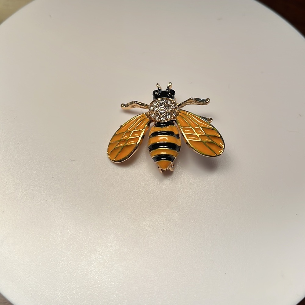 Bee Brooch